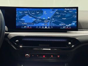 BMW 330 bild 15