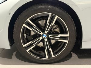 BMW 320 bild 5