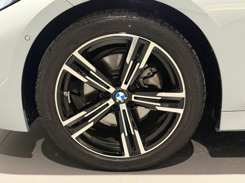BMW 320 bild 5