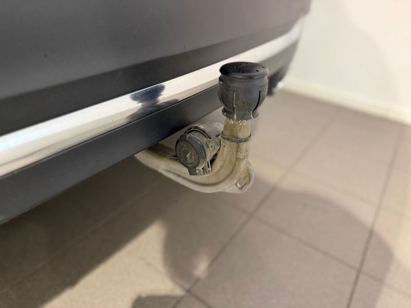 Mercedes GLA250 bild 7