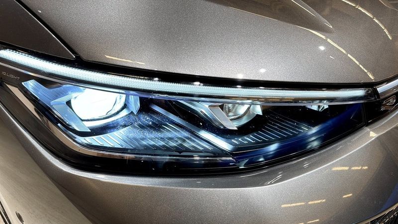 Volkswagen Passat bild 17