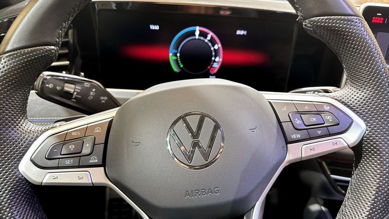 Volkswagen Passat bild 20