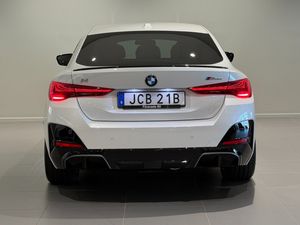 BMW i4 bild 4