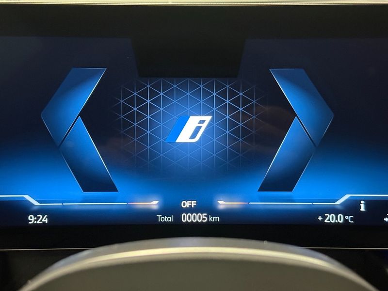 BMW i5 bild 14