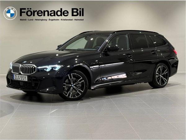 BMW 330 e xDrive Touring M Sport Drag Adpt Farth HiFi Kamera 18" - 2026