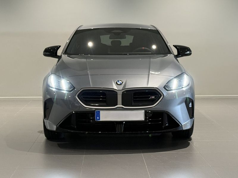 BMW M135 bild 2