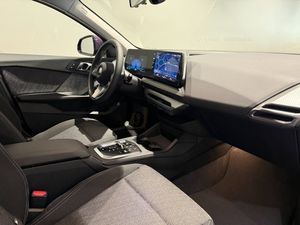 BMW 120 bild 14