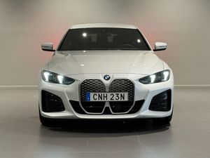 BMW i4 bild 2