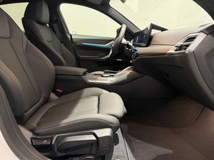 BMW i4 bild 8