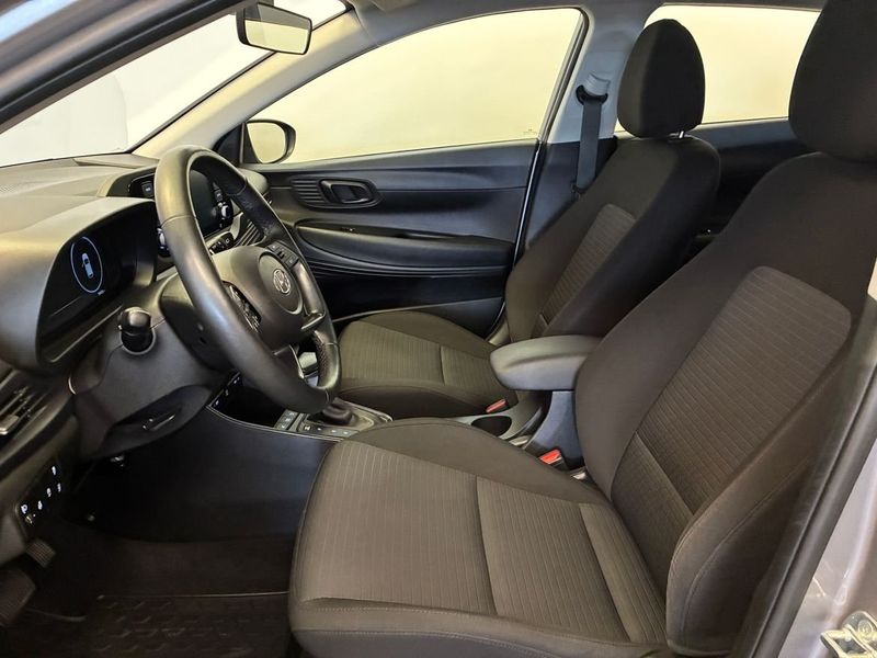 Hyundai i20 bild 9