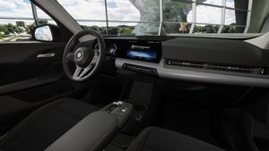 BMW X1 bild 8