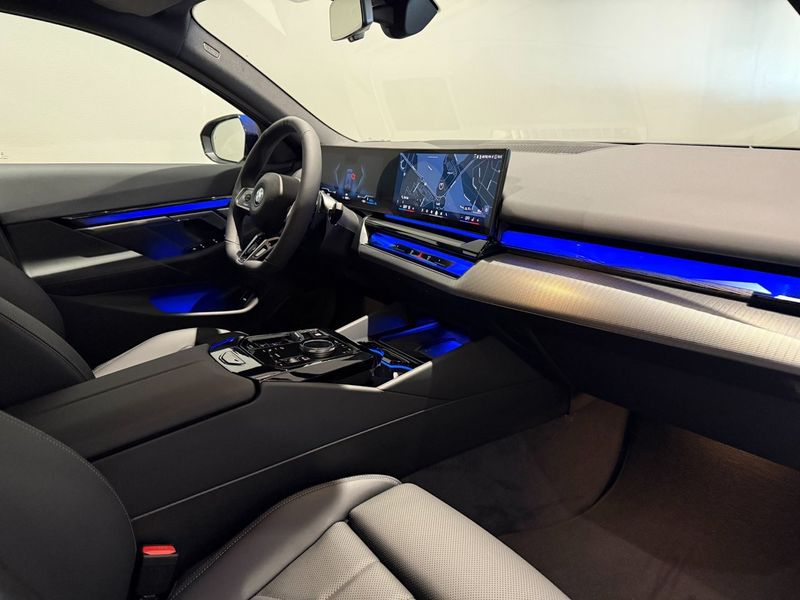 BMW 530 bild 9