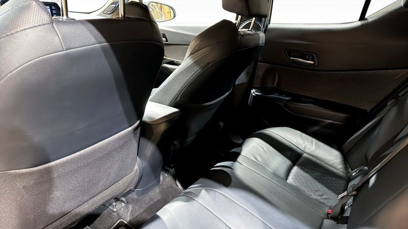 Toyota C-HR bild 11