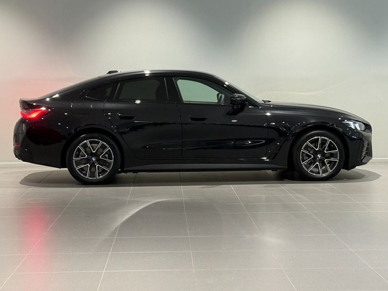 BMW i4 bild 3