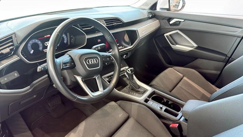 Audi Q3 bild 7