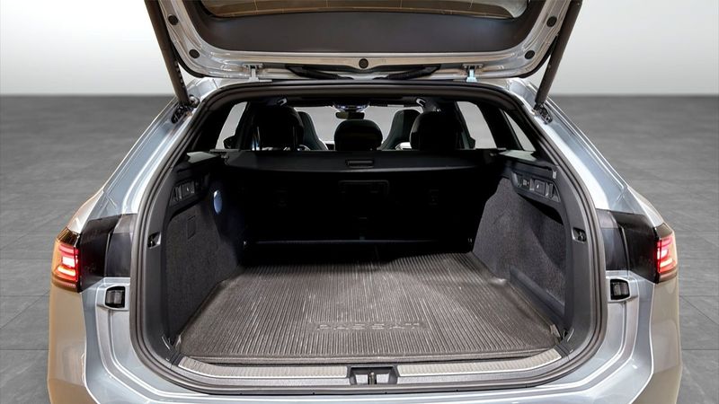 Volkswagen Passat bild 13