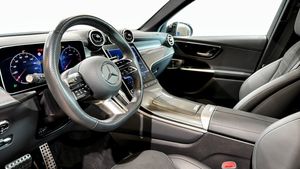Mercedes GLC300 bild 7