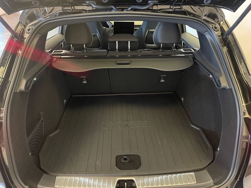 Lynk & Co 01 bild 5