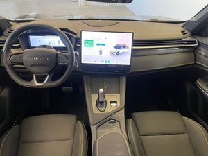 Lynk & Co 01 bild 10