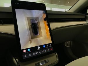 Volvo ES90 bild 10