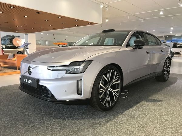 Volvo ES90 Single Motor Extended Range Ultra - 2026