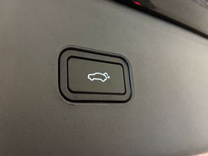 Lynk & Co 08 bild 9