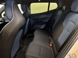 Volvo EX30 bild 16