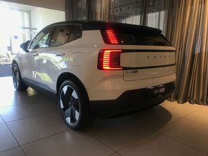 Volvo EX30 bild 3