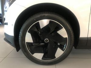 Volvo EX30 bild 14