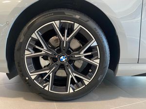 BMW 120 bild 2