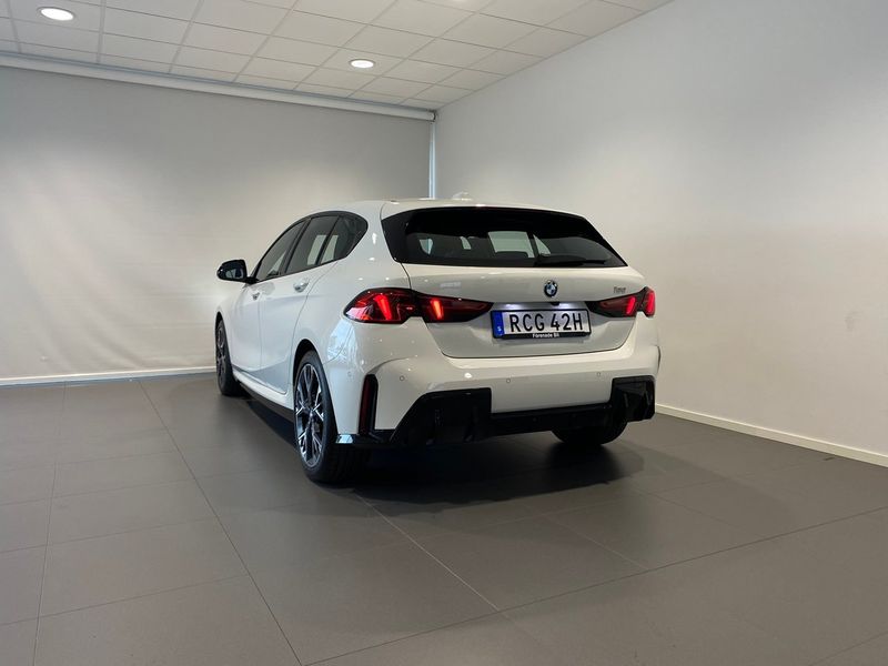 BMW 120 bild 10