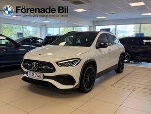Mercedes GLA200 bild 1