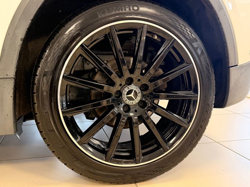 Mercedes GLA200 bild 2