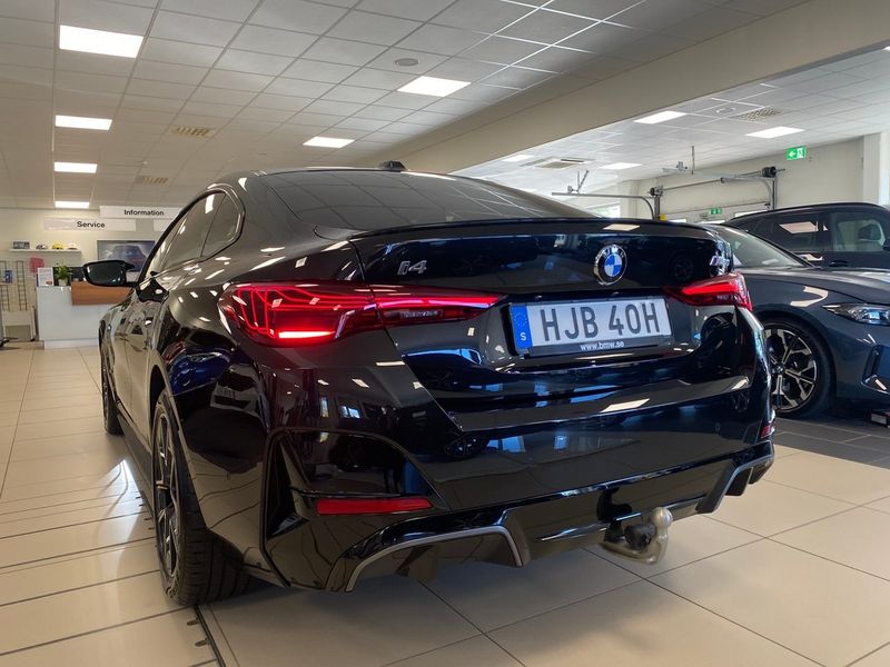 BMW i4 bild 10