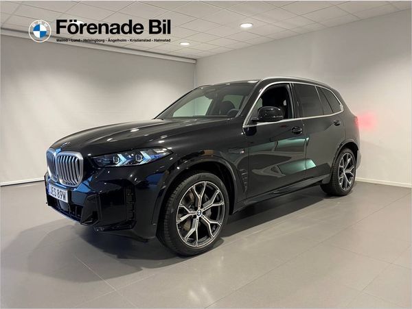 BMW X5 xDrive30d M-Sport HUD H/K Adaptiv Farthållare Drag - 2026