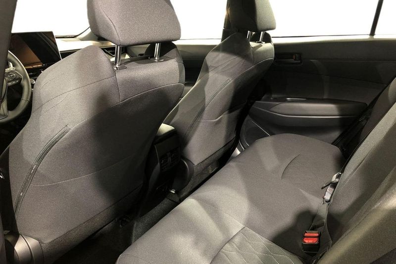 Toyota Corolla Cross bild 13
