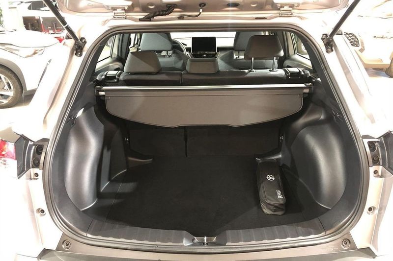 Toyota Corolla Cross bild 12