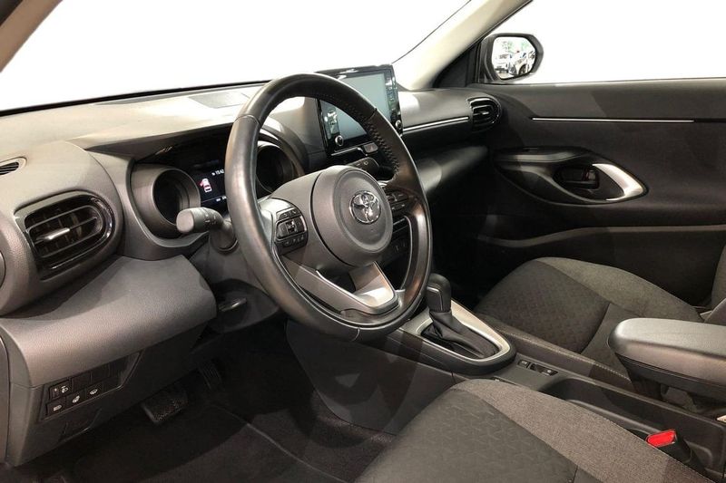 Toyota Yaris Cross bild 14