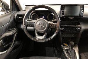 Toyota Yaris Cross bild 10
