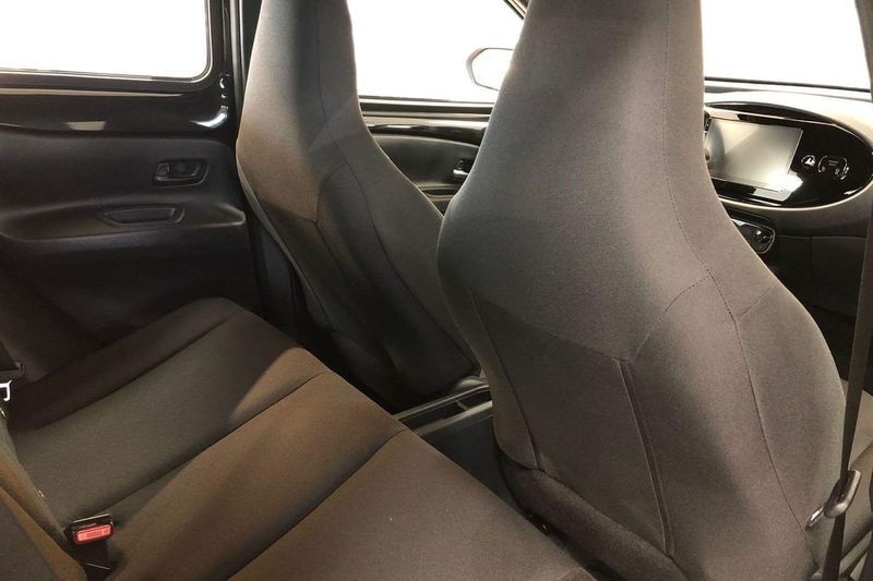 Toyota Aygo X bild 9