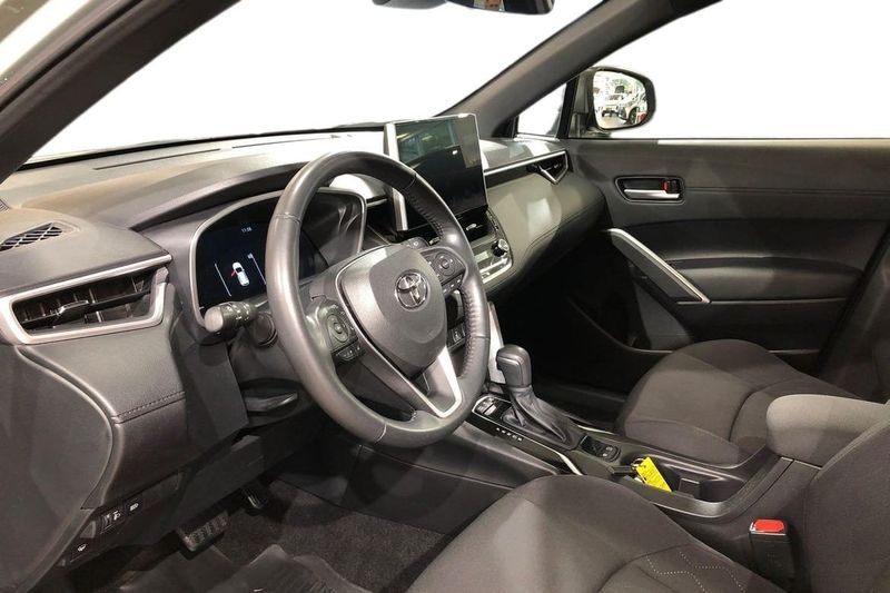 Toyota Corolla Cross bild 14