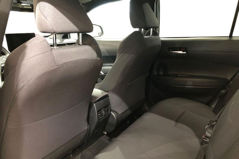 Toyota Corolla Cross bild 13