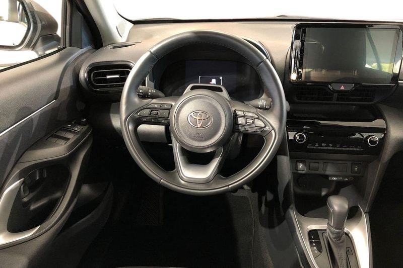 Toyota Yaris Cross bild 11