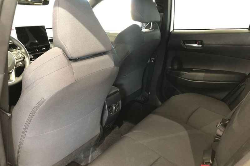 Toyota Corolla Cross bild 13