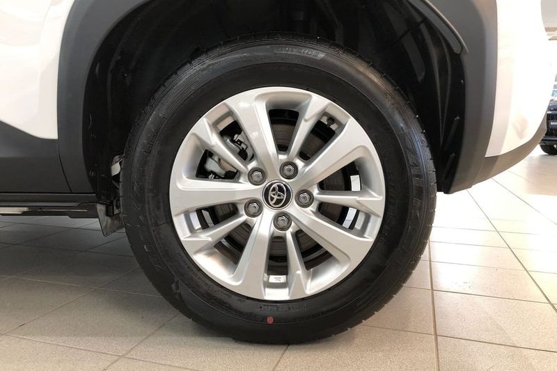 Toyota Yaris Cross bild 17