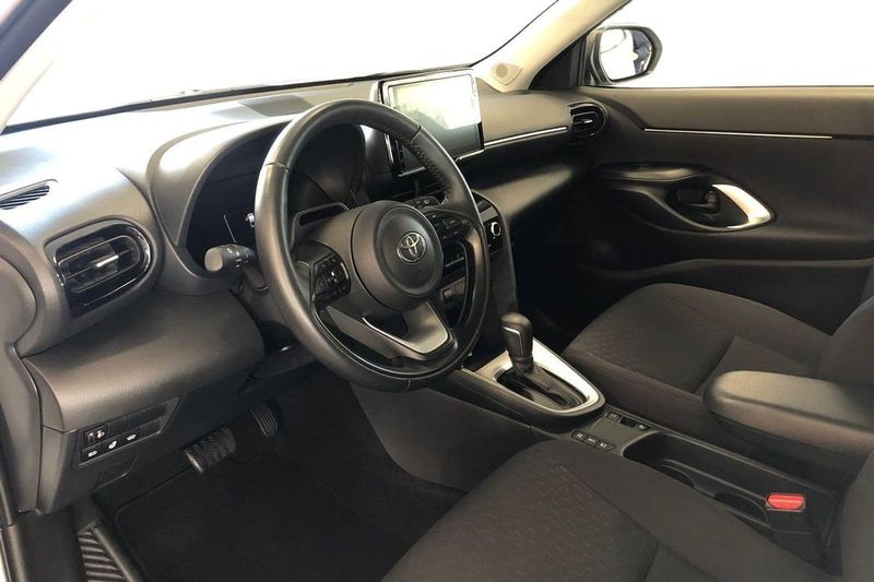 Toyota Yaris Cross bild 14