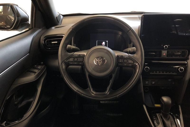 Toyota Yaris Cross bild 11