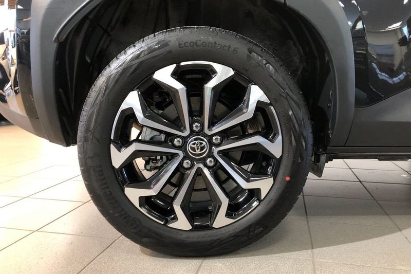 Toyota Yaris Cross bild 17
