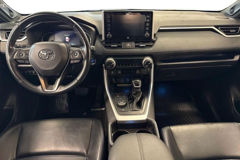 Toyota RAV4 bild 10