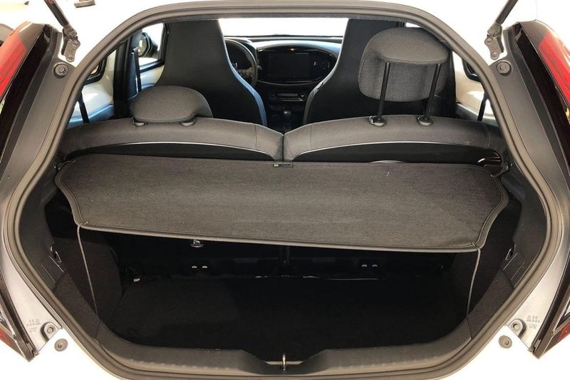 Toyota Aygo X bild 12